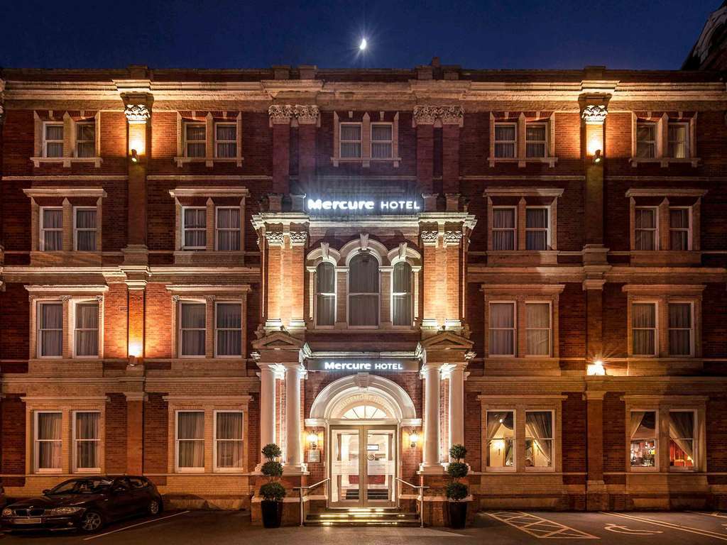 Mercure Haydock Hotel Extérieur photo